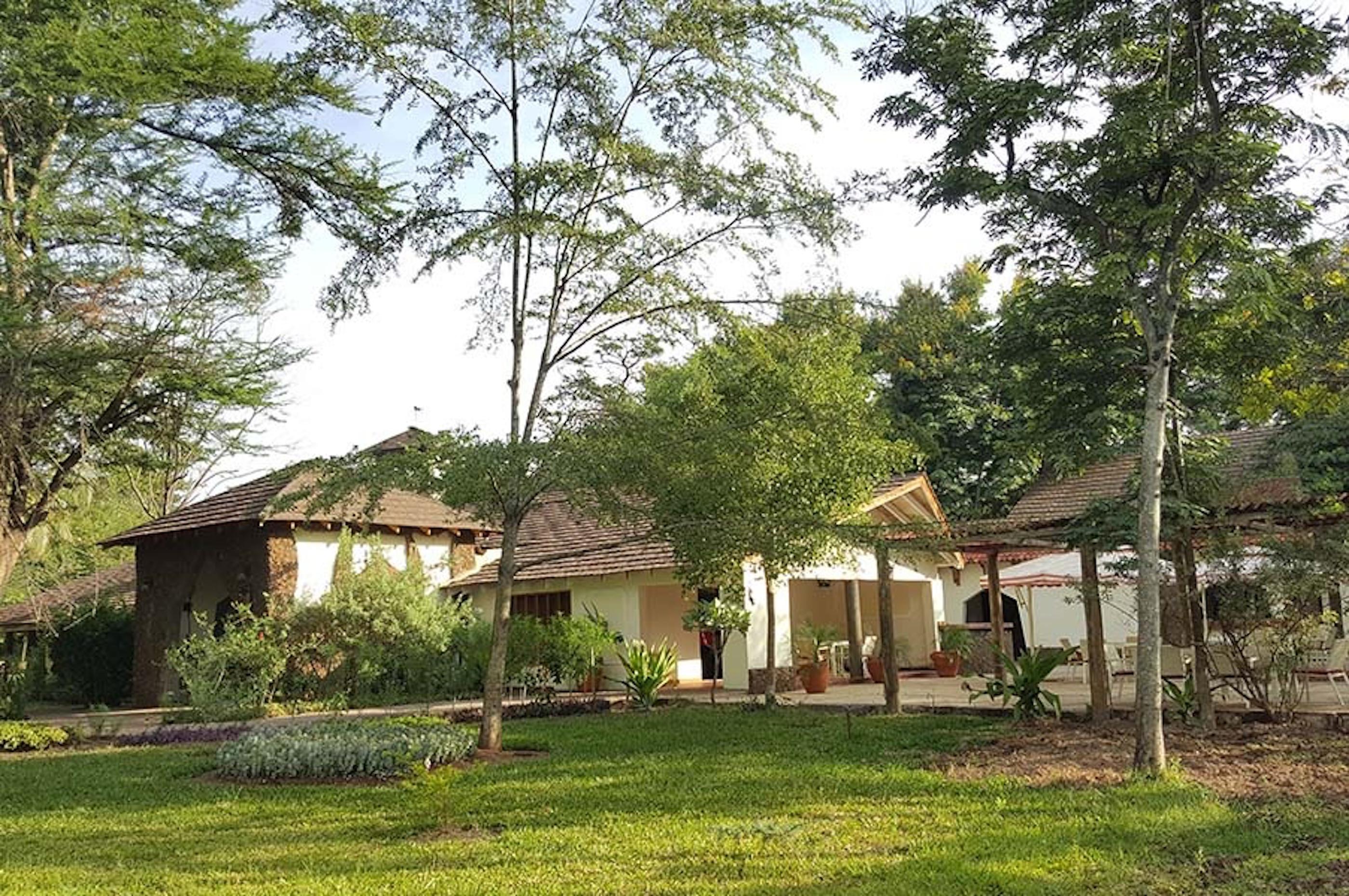 ฮันเตอร์ส ลอดจ์ Bed & Breakfast Twaandu ภายนอก รูปภาพ