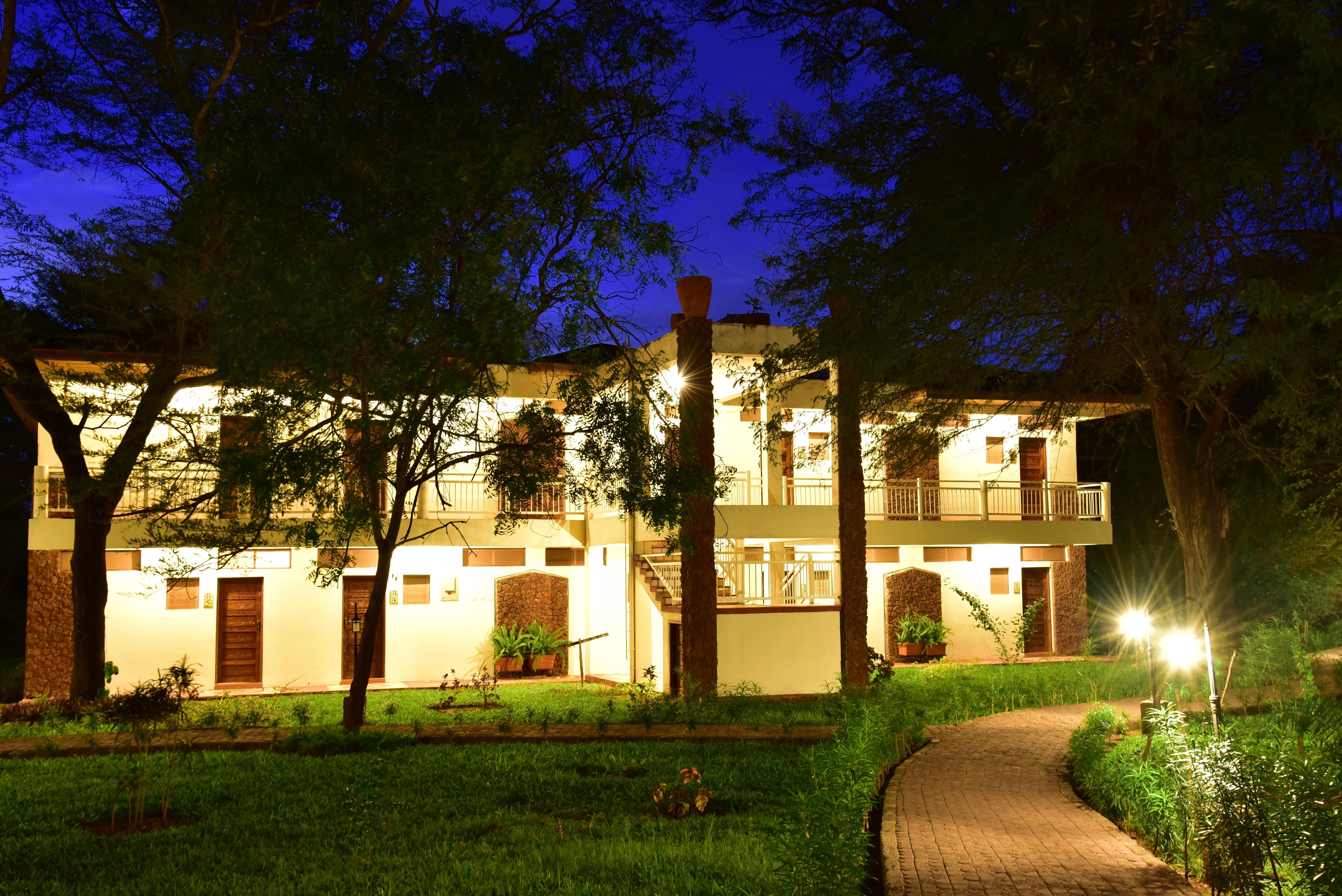 ฮันเตอร์ส ลอดจ์ Bed & Breakfast Twaandu ภายนอก รูปภาพ